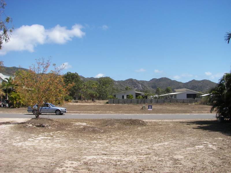 Sewered Block
in
Corica Estate
Horseshoe Bay Picture 1