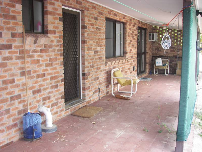 3 Bedroom Modern Home with Gagage ,Carport
Front & Rear Patio. Picture 3