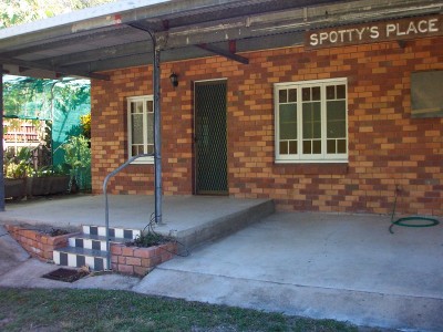 1 Minute to Beachfront. Picture 1 Minute to Beachfront. Picture