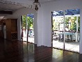 Queenslander !
Nelly Bay
!
Recently Renovated !
Great Location ! Picture