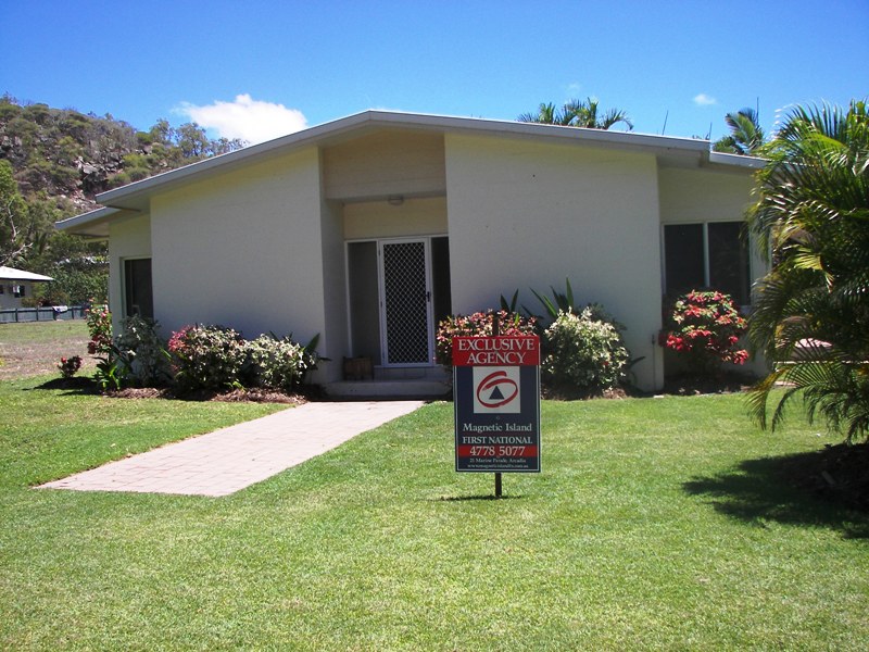 HIGH QUALITY - LOW PRICE Picture 1