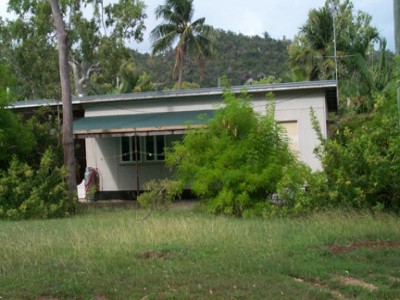 1/35 Yule Street - Picnic Bay Picture 1/35 Yule Street - Picnic Bay Picture