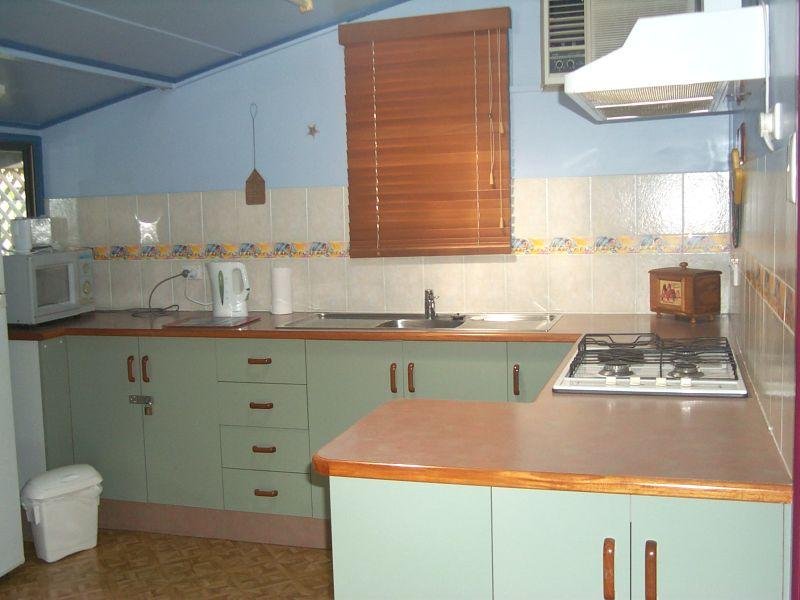 7 Mandalay Picture 2