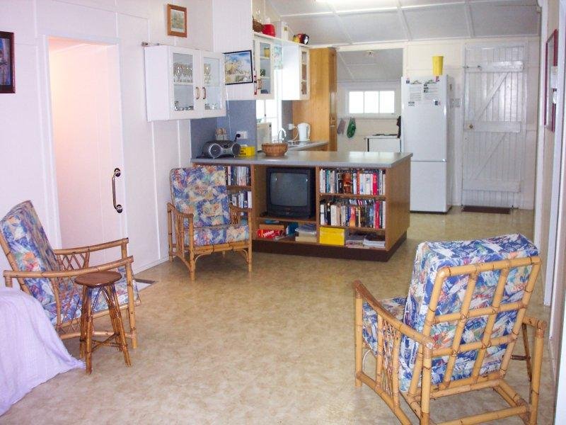 September (M House) Picture 2