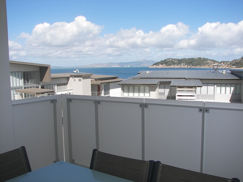 Luxury Apartment with Ocean Views Picture 1