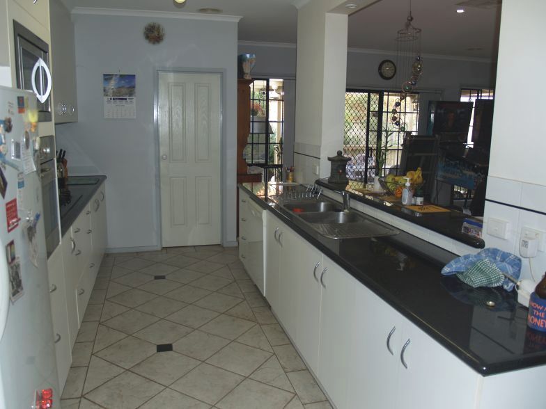 The Perfect Package Picture 3