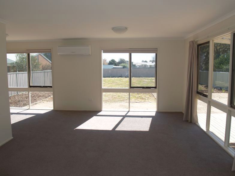 NEWLY RENOVATED Picture 2