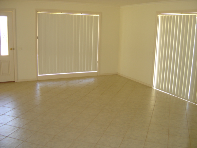 GOOD LOCATION Picture 2