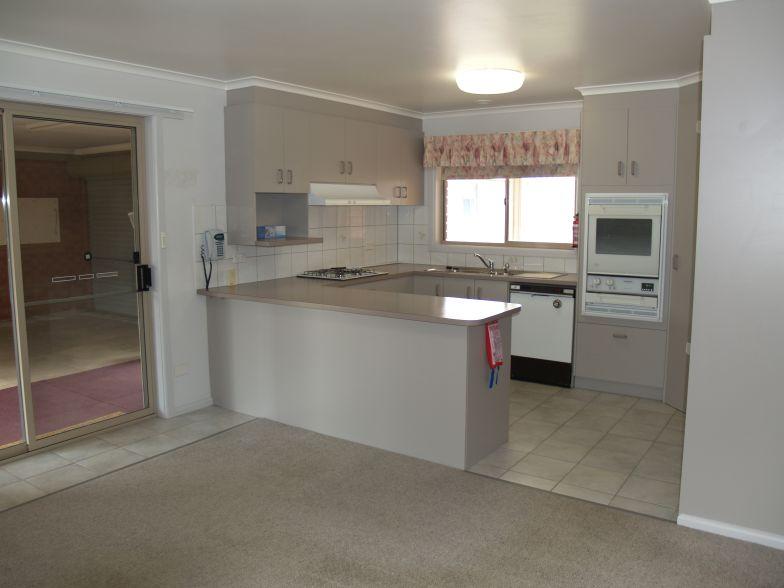 Make An Offer Picture 3