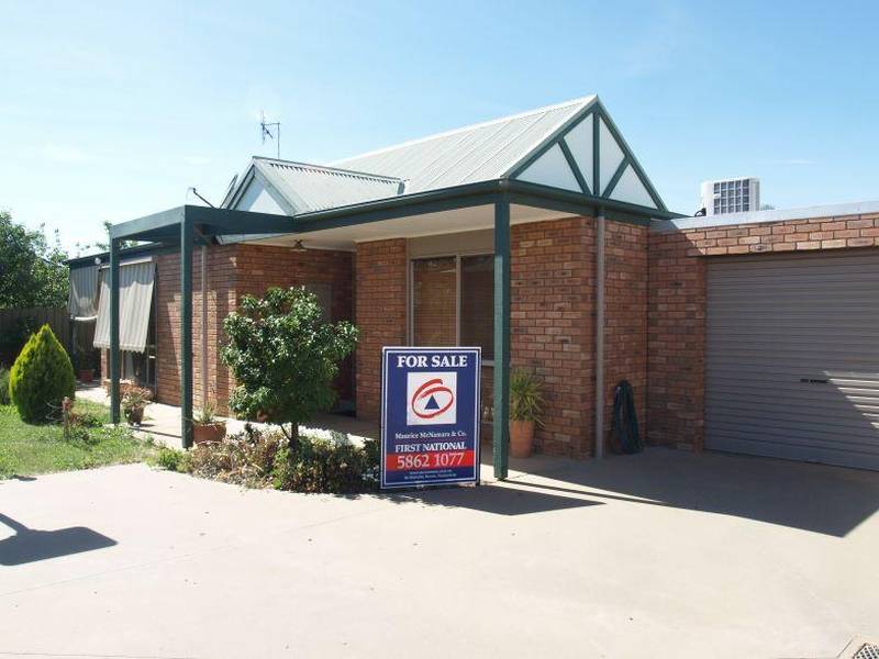 First Class Unit Picture 1