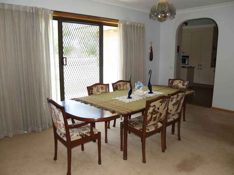 LAKE VIEWS Picture 2