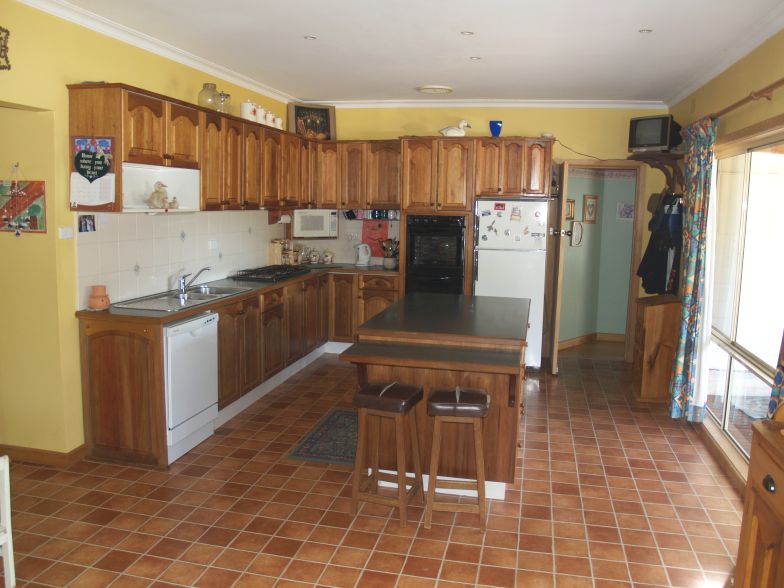 4 BEDROOMS Picture