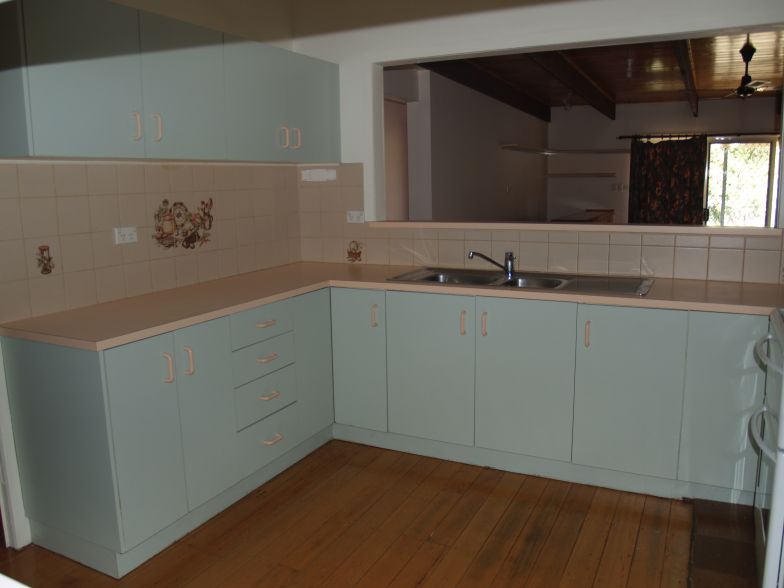 2ND LIVING AREA Picture