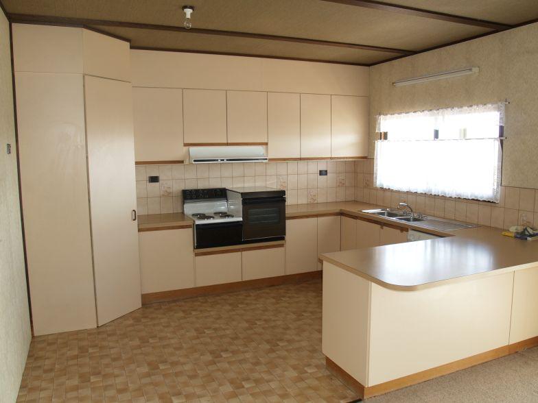 Relocating To Town Picture 3