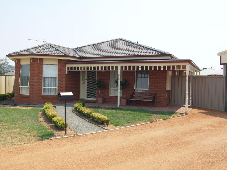 Lots To Offer Picture 1