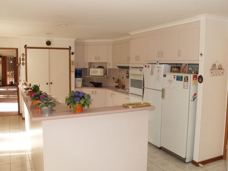 Move Out Of Town Picture 2