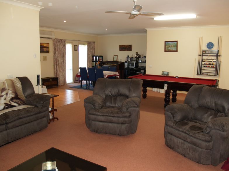 Creek Frontage Picture 3