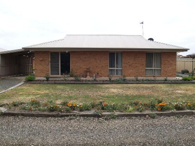 Location & Outlook Picture Location & Outlook Picture