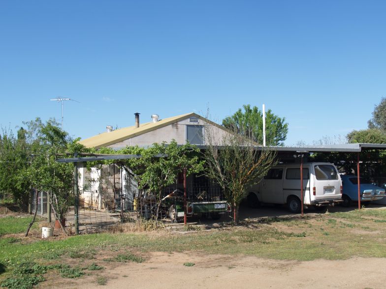 Irrigation Farmlet with Water Picture 3