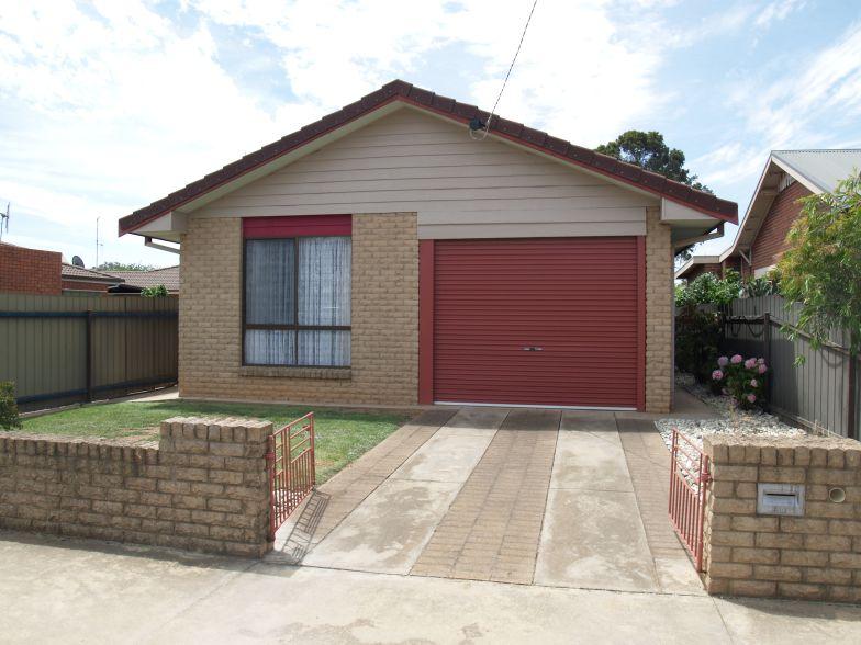 Central Townhouse Picture 1