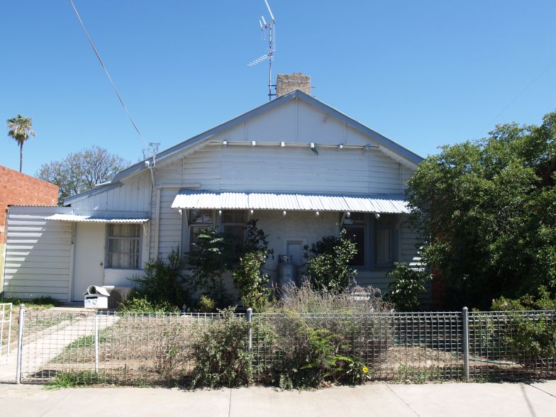 STONE'S THROW TO MAIN STREET Picture 1