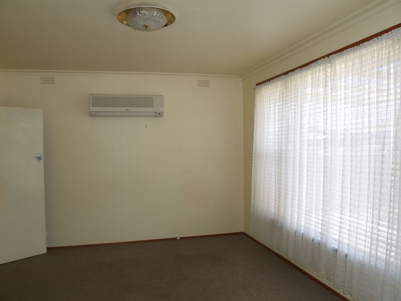 Make Us An Offer Picture