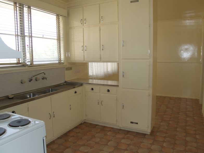 Make Us An Offer Picture