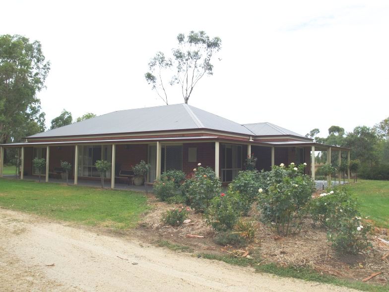 Outstanding Family Farmlet Picture 1