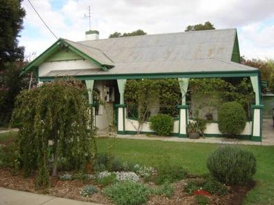 Charming Home Picture