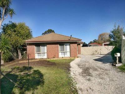 HUGE BLOCK & 4 CAR GARAGE Picture HUGE BLOCK & 4 CAR GARAGE Picture