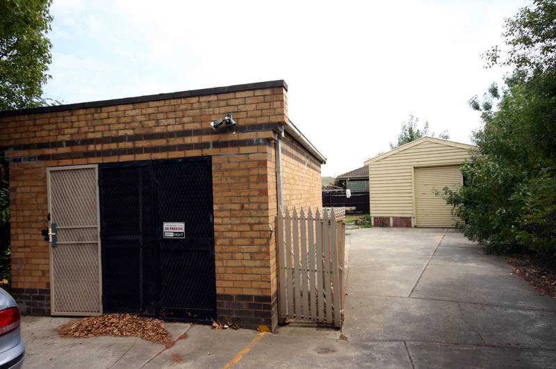 FANTASTIC INVESTMENT Picture 3