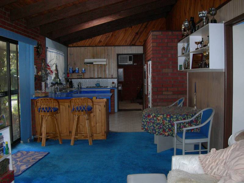 UNIQUE OPPORTUNITY Picture 2