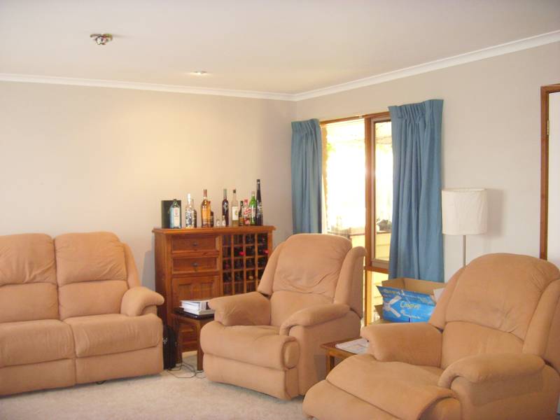 FAMILY HOME WITH SPA Picture 2