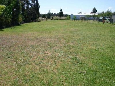 HALF AN ACRE ON TITLE Picture