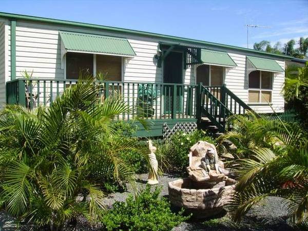 Coastal - Neat as a Pin Picture 1