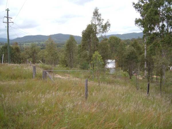 LIVEABLE BARN ON 30 ACRES
- $148,000 Picture 2