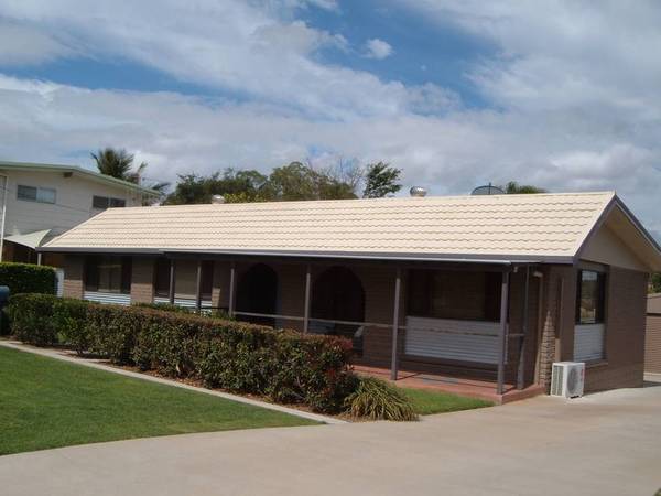 Immaculate Avoca Brick Picture 1