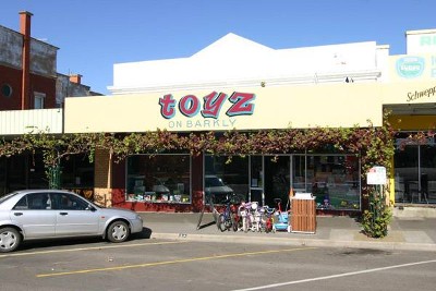 Large Commercial Freehold Property Picture