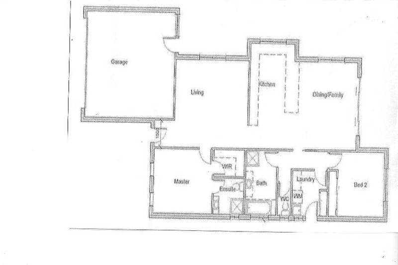 Brand New Central 2 Bed & 2 Bath Townhouse Picture 2