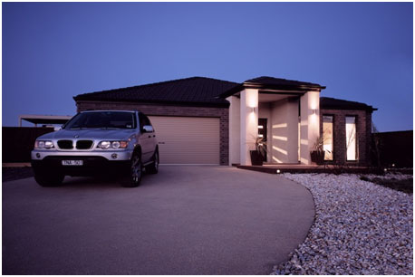 STATE OF THE ART LIVING! Picture 1