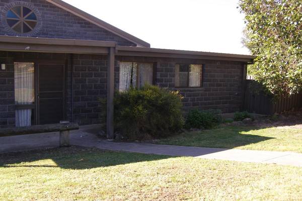 Central Position Picture 1