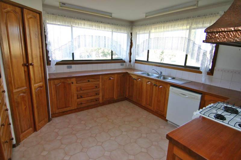 Look no further, Ideal Family Package Picture 3