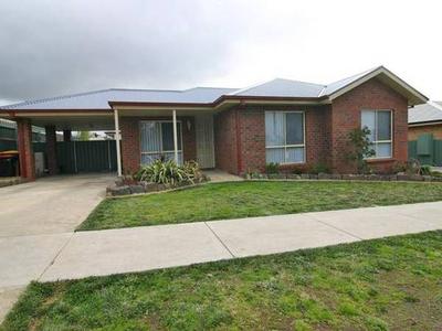 Modern Brick Townhouse Picture Modern Brick Townhouse Picture