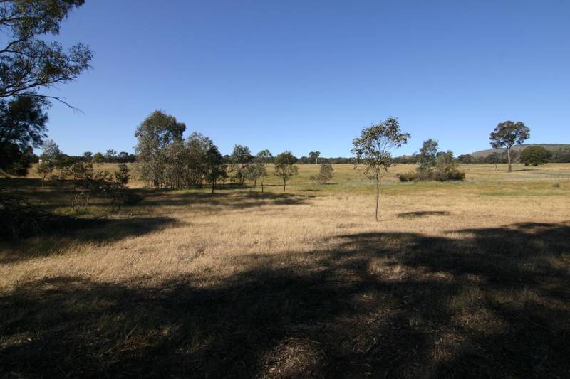 ENJOY THE COUNTRY QUIET Picture 1