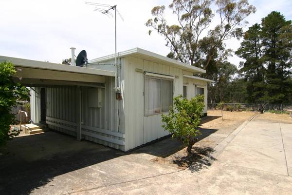 Comfortable 3 Bedroom Unit Picture Comfortable 3 Bedroom Unit Picture