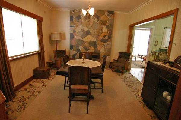 Solid & Central 3BR B/V Picture