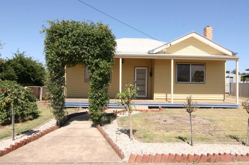 Tastefully Refurbished & Renovated Picture 1