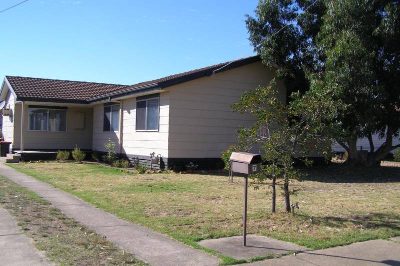 Neat Refurbished Home Picture 1