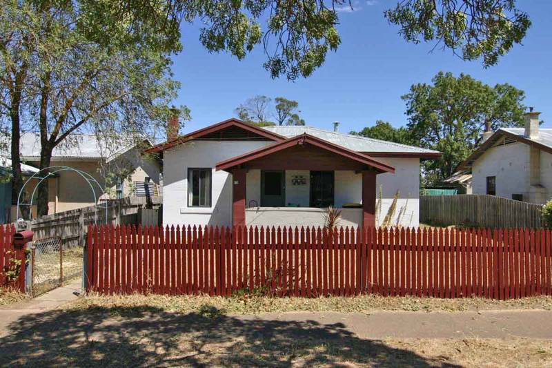 Affordable Solid Brick - Renovated Picture 1