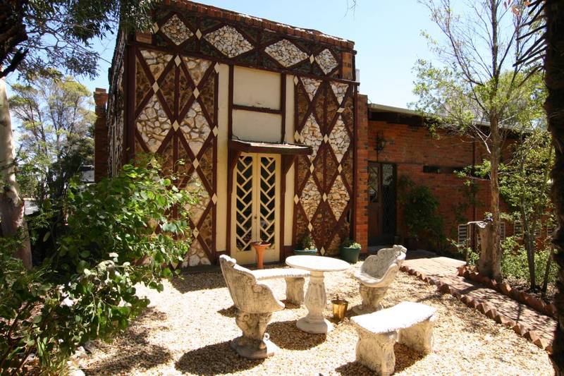 Diamond House - Heritage Restaurant & Motor Inn - BUSINESS FOR SALE Picture 3